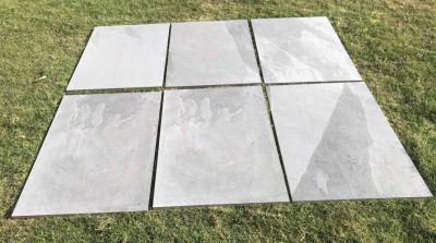 Porcelain tile